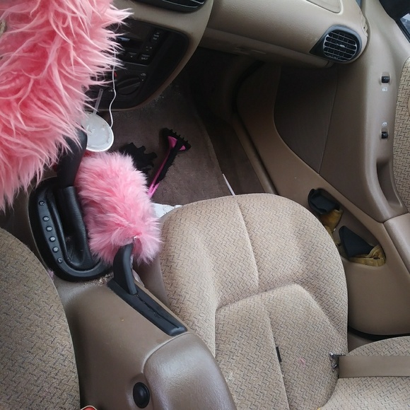 2000 plymouth breeze - Picture 3 of 5